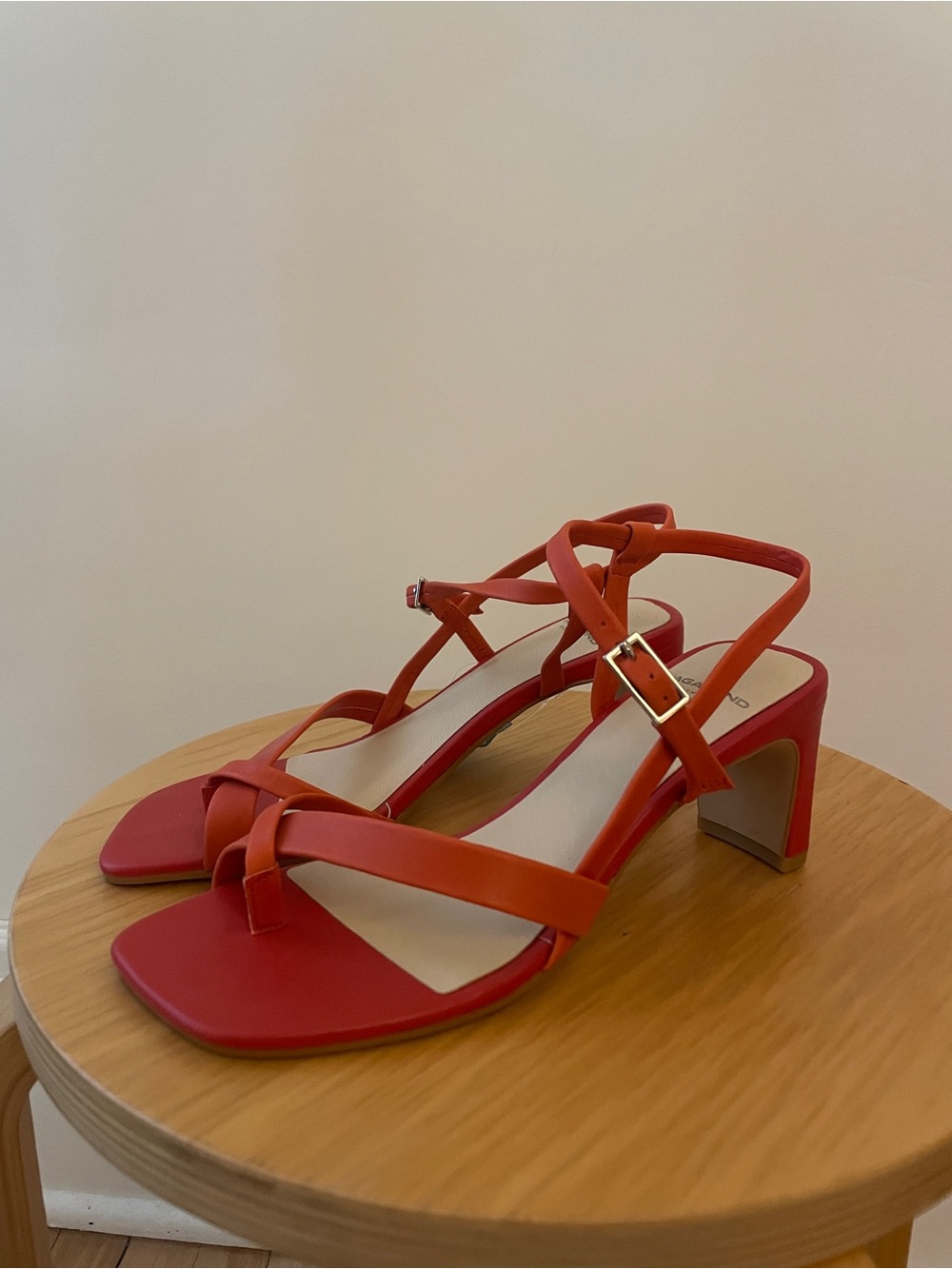 NWT Vagabond Red Luisa Heeled Sandal